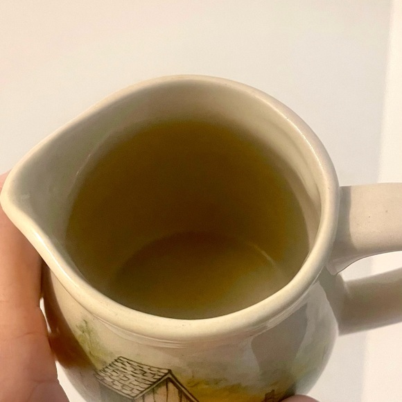 Vintage Rooster& Chickens Stoneware Jug Creamer Farmhouse
Style Kitchen Cottage - Picture 5 of 7